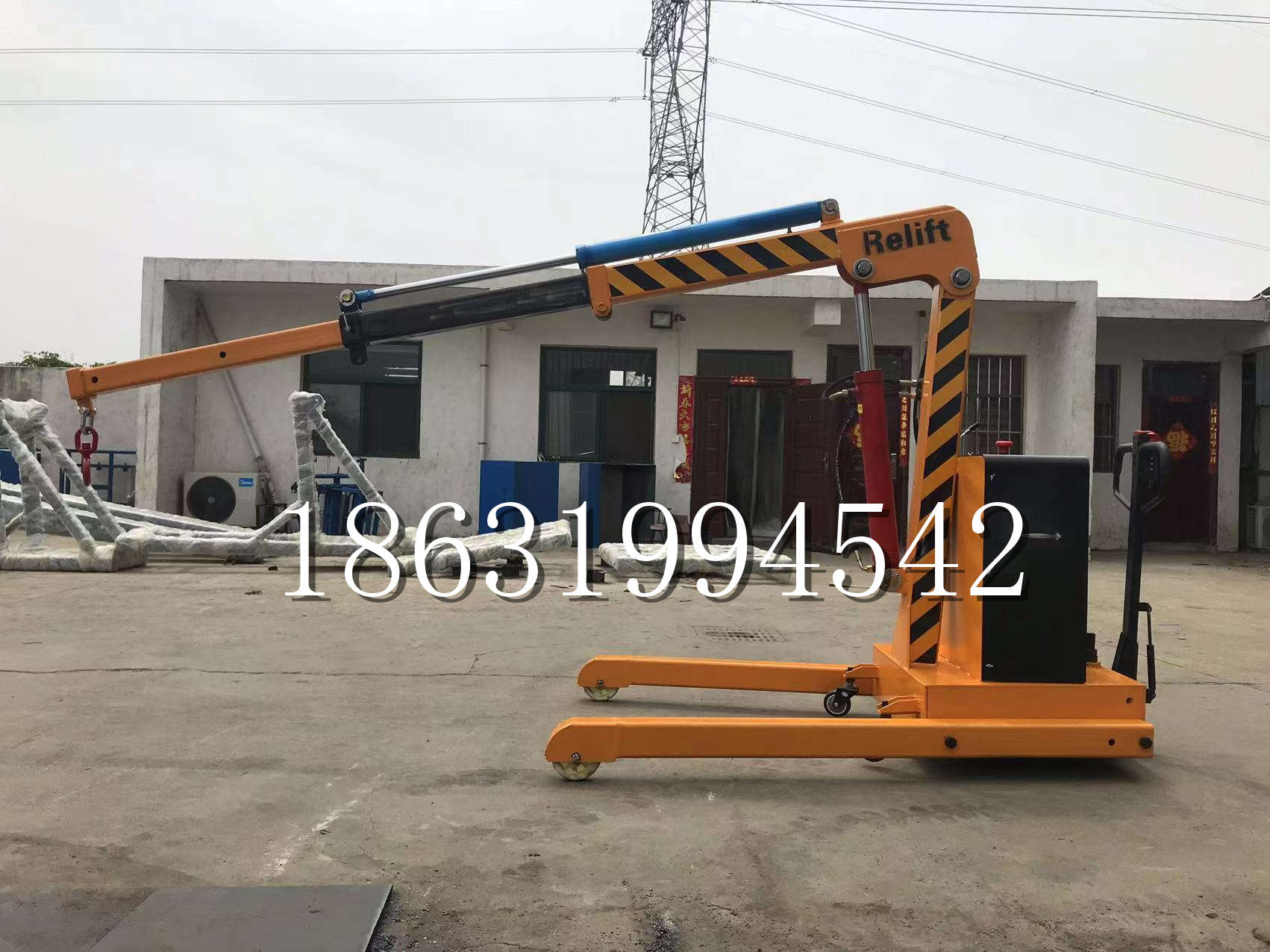 乌海市久征定做3吨三轮随车吊 农用园林绿化移树吊 平板工程用小吊机